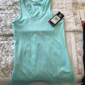 Fitted Under Armour workout tank